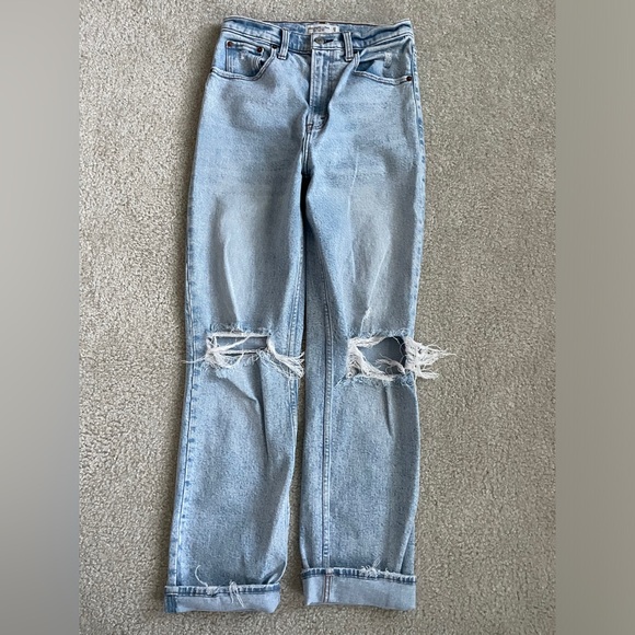 Abercrombie & Fitch Denim - Abercrombie & Fitch the 90s straight ultra high rise jeans